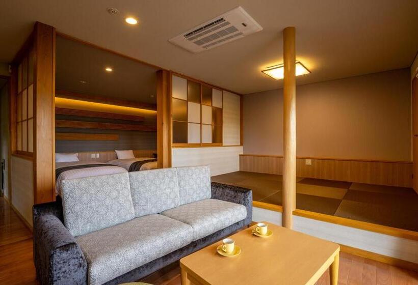 ריוקאן Kusayane No Yado Ryunohige