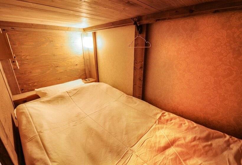 Рёкан Shiretoko Village