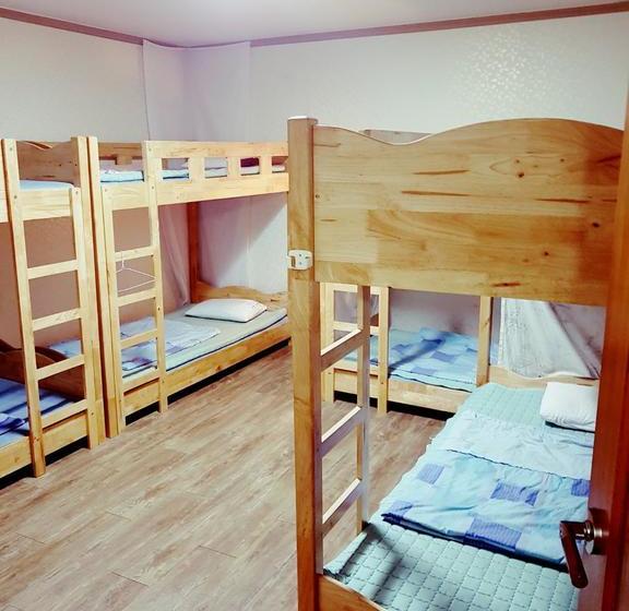 Sai Guesthouse  Hostel