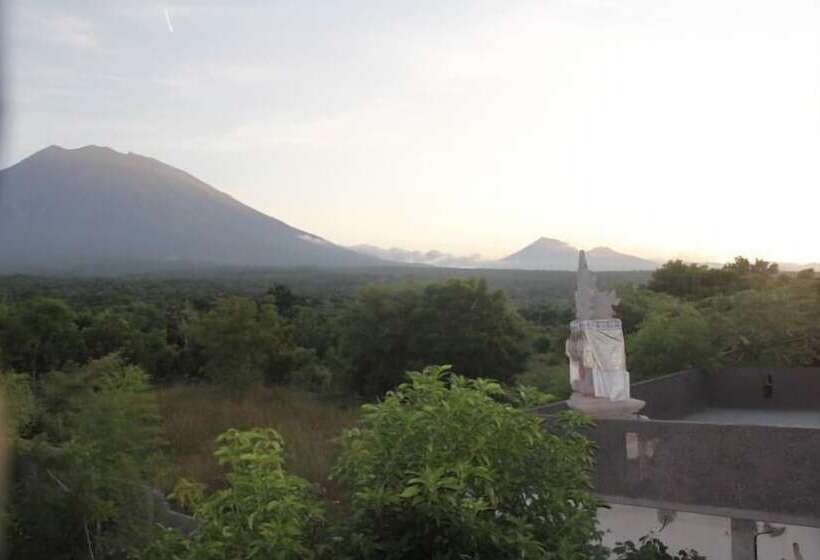 Segara Tegeh   Hostel