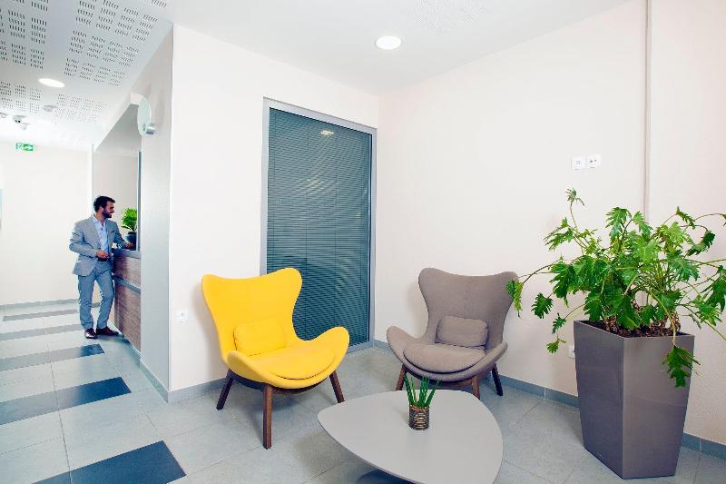 Séjours & Affaires Paris Bagneux