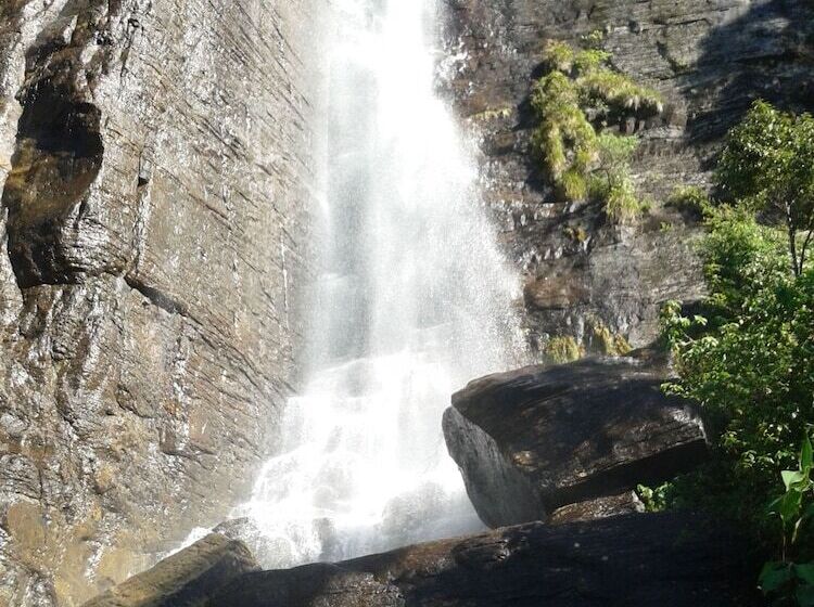Senani Colonial Holiday Bungalow