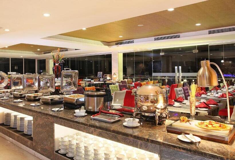 Swiss Belhotel Makassar