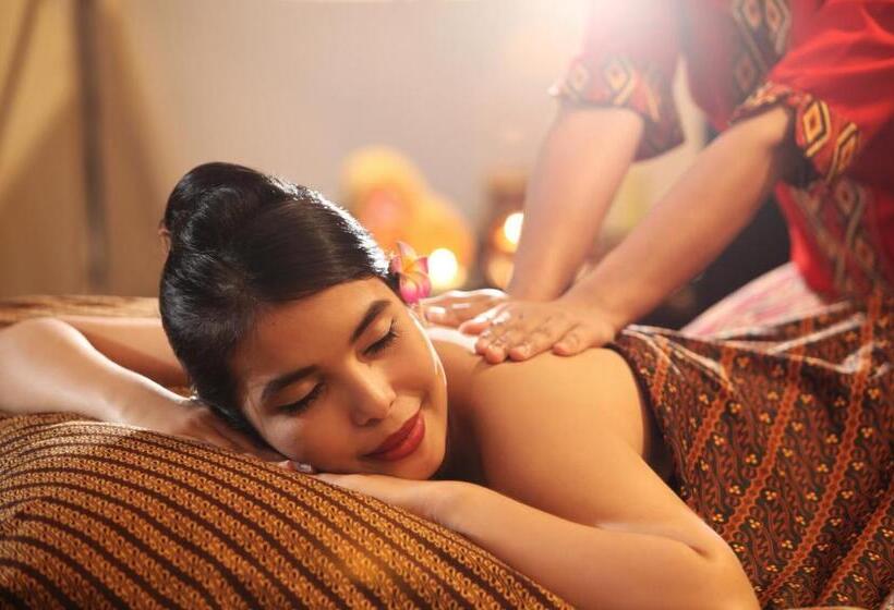 Swiss Belhotel Makassar