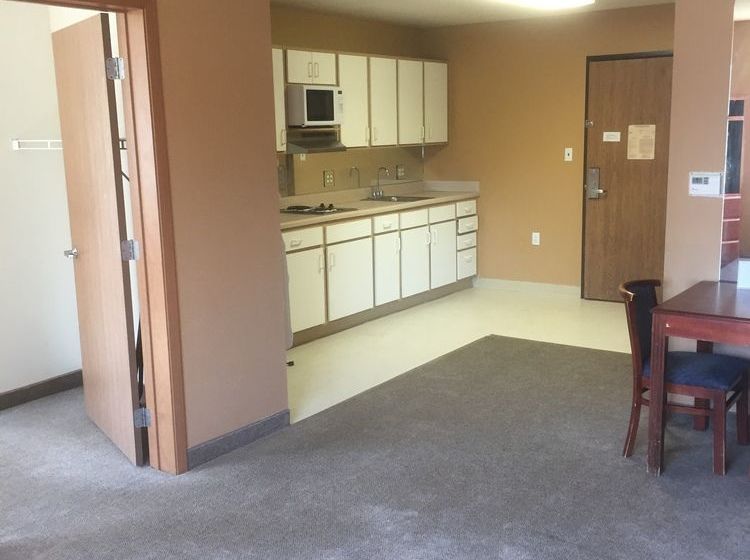 The Sterling Hotel And Extended Stay