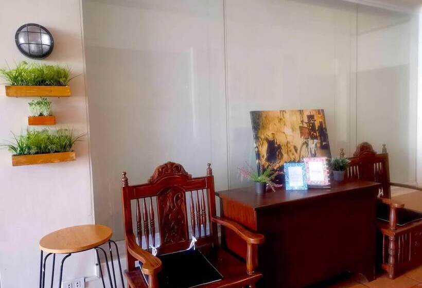 The Stopover Hostel  Mactan