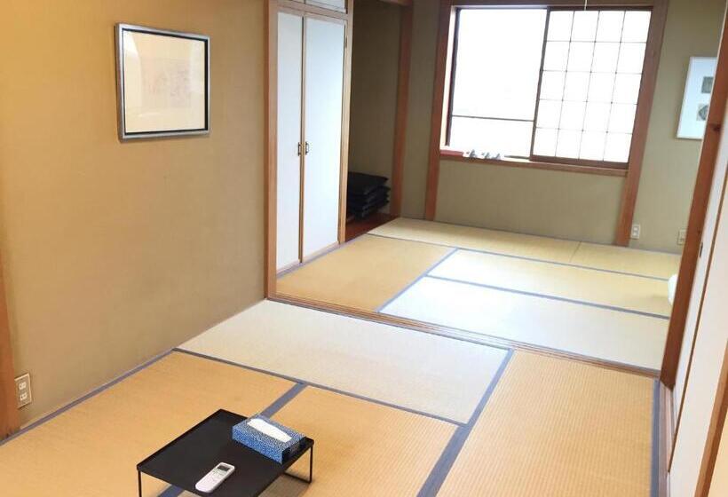 Toolate Guesthouse Toyama