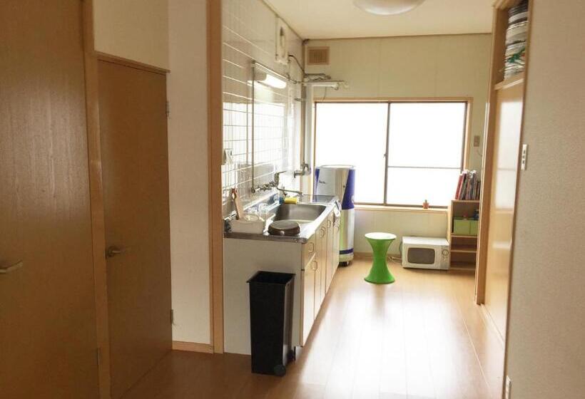 Toolate Guesthouse Toyama