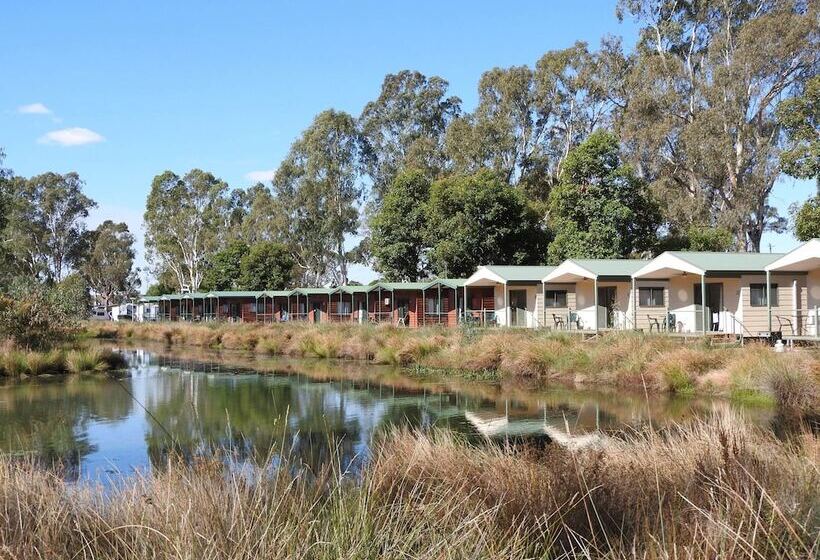 Victoria Lake Holiday Park