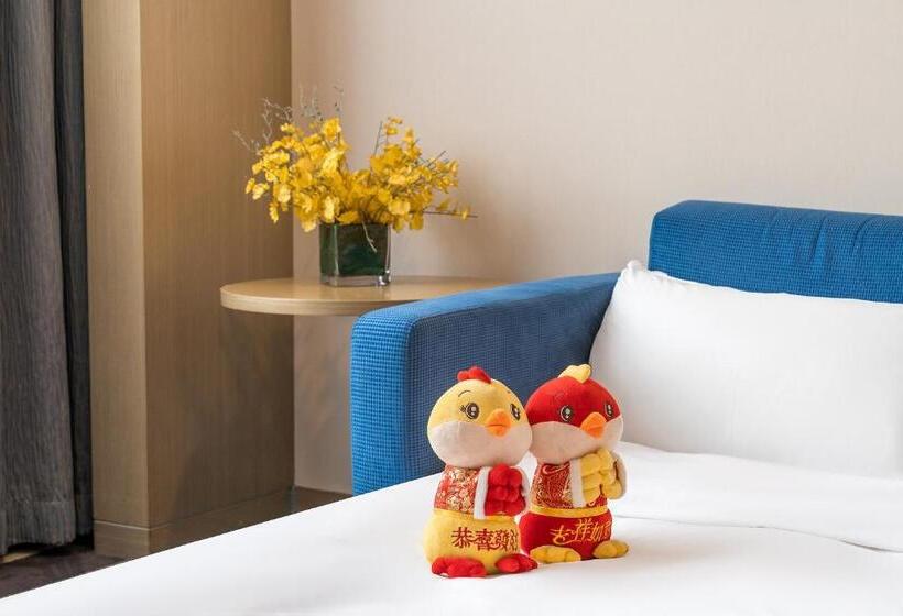 Guangzhou Baiyun Airport Rejoice By Argyle Hotel Rehe Metro Exit B   Free Shuttle Bus Is Provided Du