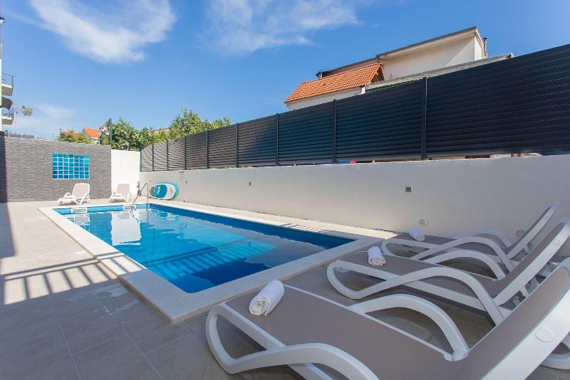 فندق صغير All Saints B&b Kastela