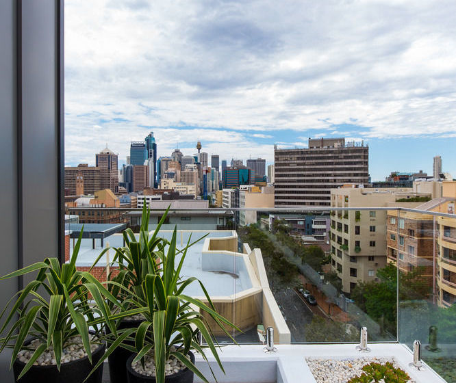 Apartment  East Central