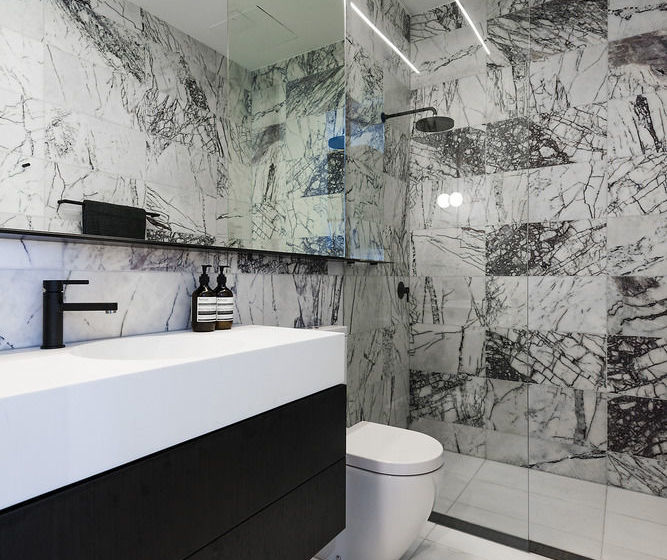 Apartment  East Central