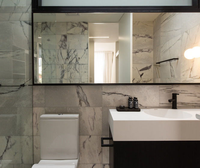 Apartment  East Central