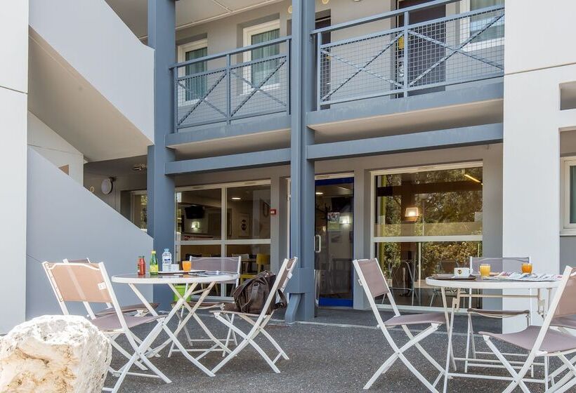 B&b Hotel Bordeaux Mérignac Hôtel De Ville