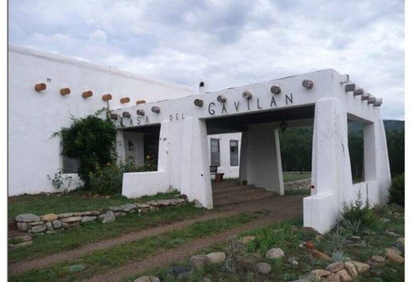 Bed and Breakfast Casa Del Gavilan Historic Inn