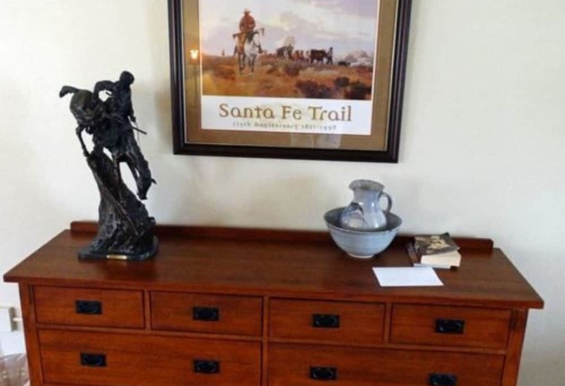 Bed and Breakfast Casa Del Gavilan Historic Inn