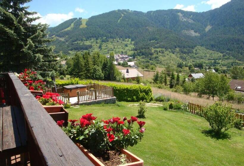 مبيت وإفطار Chambres D'hôtes Le Génépi