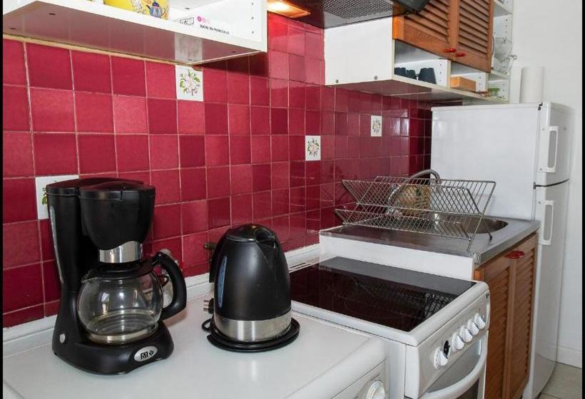 Maison D Hôtes Des Toits En Ville B&b