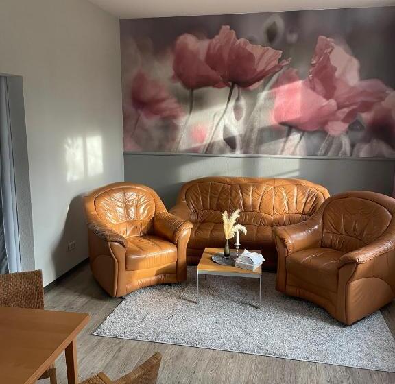 住宿加早餐  Internat Schloss Spiegelberg