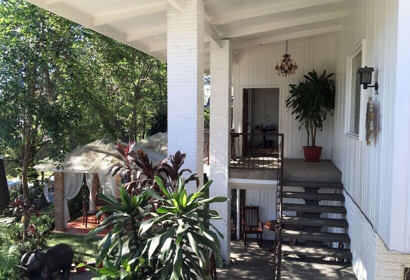 مبيت وإفطار La Casa Bianca