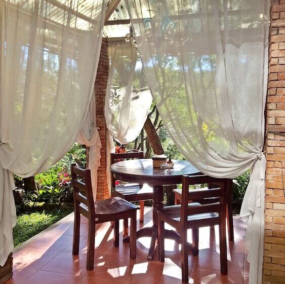 مبيت وإفطار La Casa Bianca