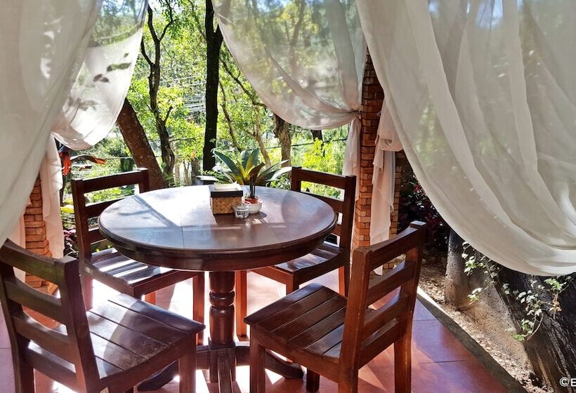 مبيت وإفطار La Casa Bianca