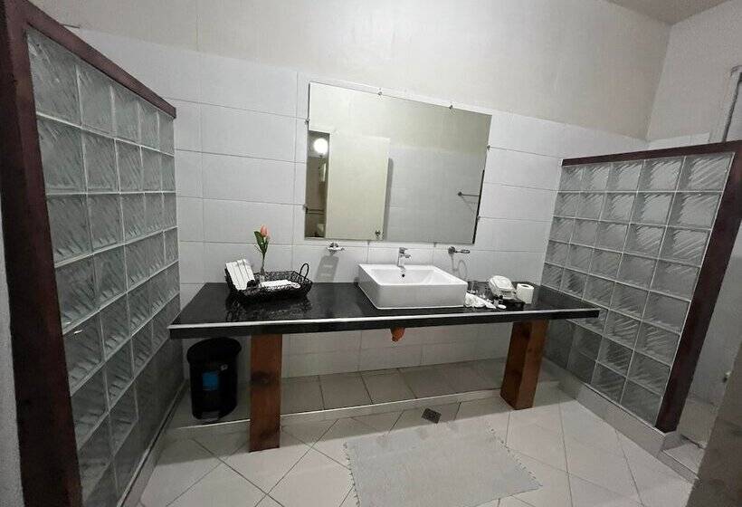 مبيت وإفطار La Casa Bianca