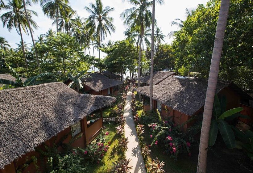 تختخواب و صبحانه Last Frontier Beach Resort Adults Only