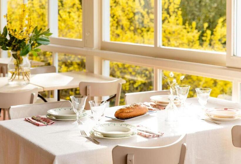 مبيت وإفطار Le Moulin Du Port