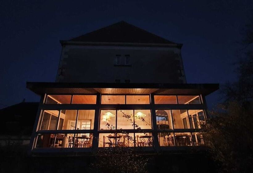 مبيت وإفطار Le Moulin Du Port