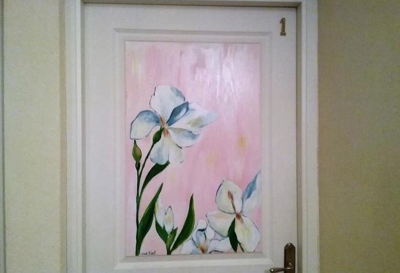 민박 Les Chambres De La Nied