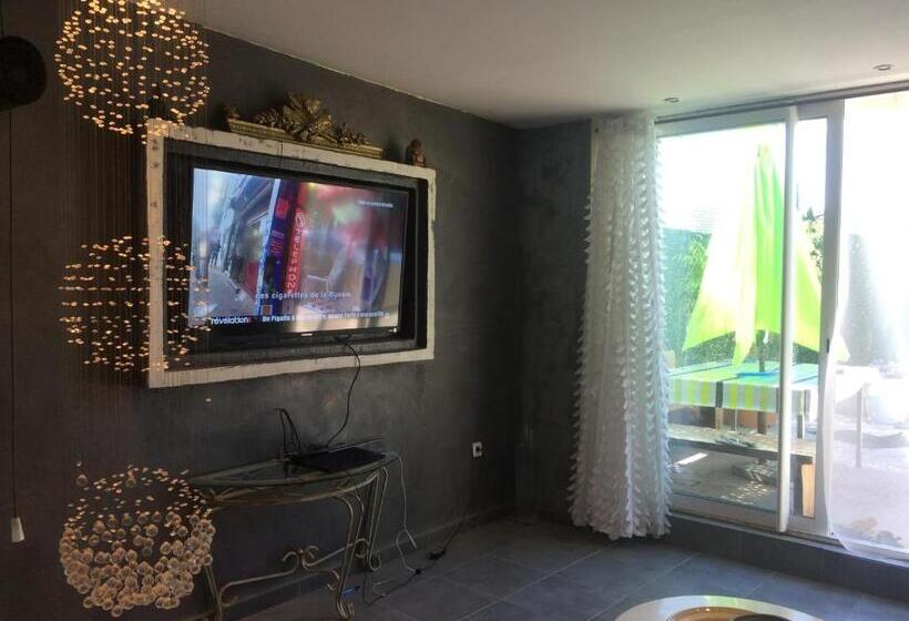 민박 Les Chambres De Naevag