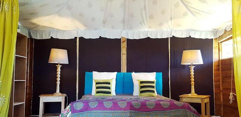 مبيت وإفطار Palika Lodge