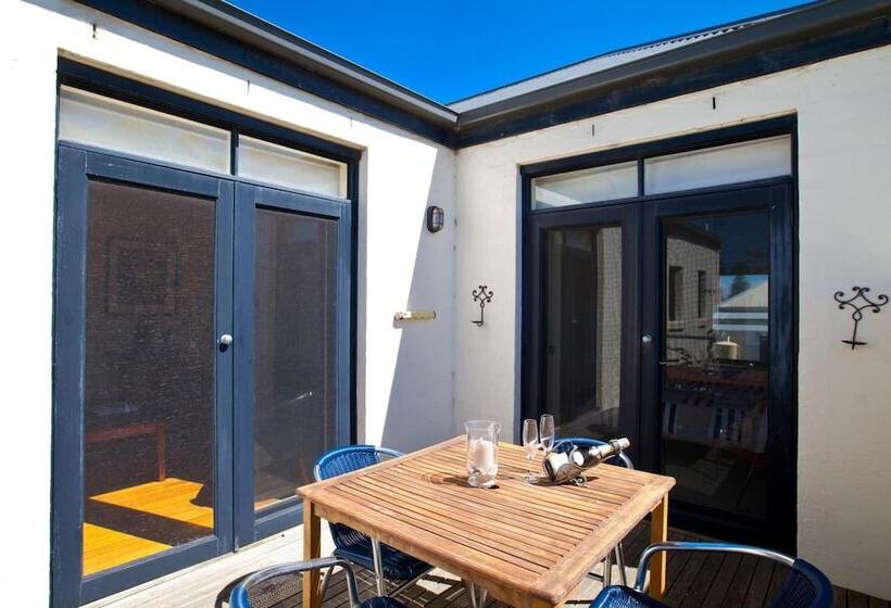 צימר Port Boutique Accommodation