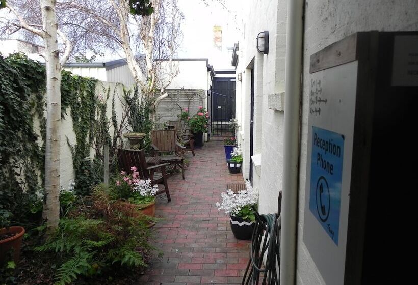 ベッドアンドブレックファースト Port Boutique Accommodation