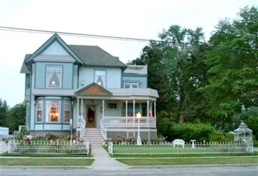 مبيت وإفطار Port City Victorian Inn