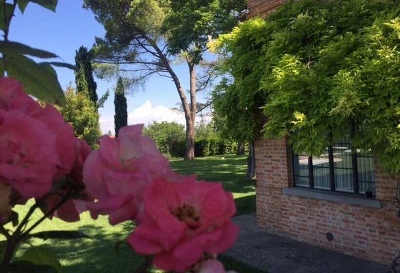 住宿加早餐  Relais Montemaggiore