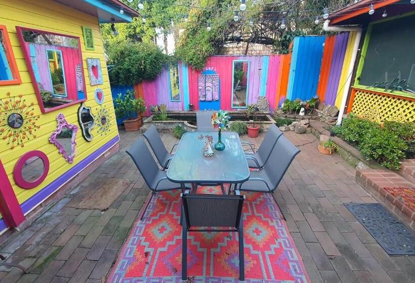 Bowral Road Art Gallery Bed And Breakfast