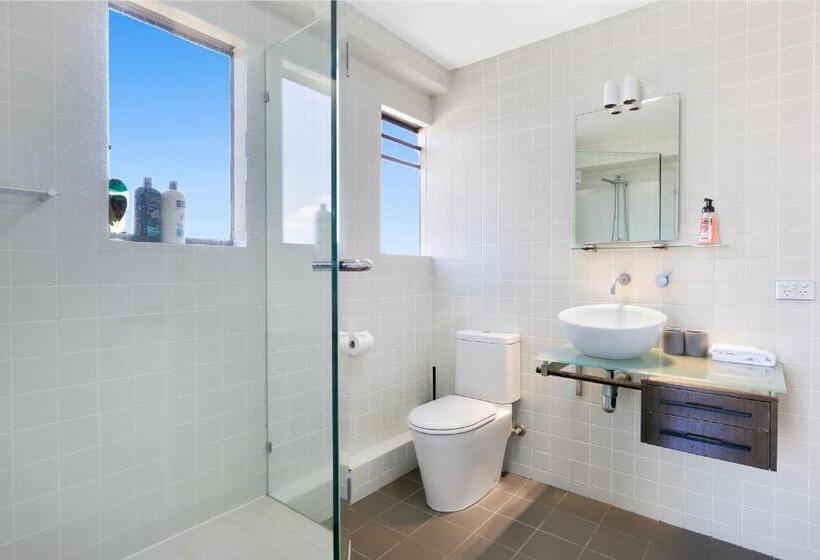 Burleigh Esplanade Apartments