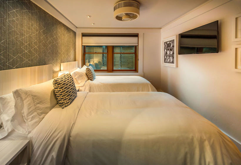 Cedar Crest Cottages