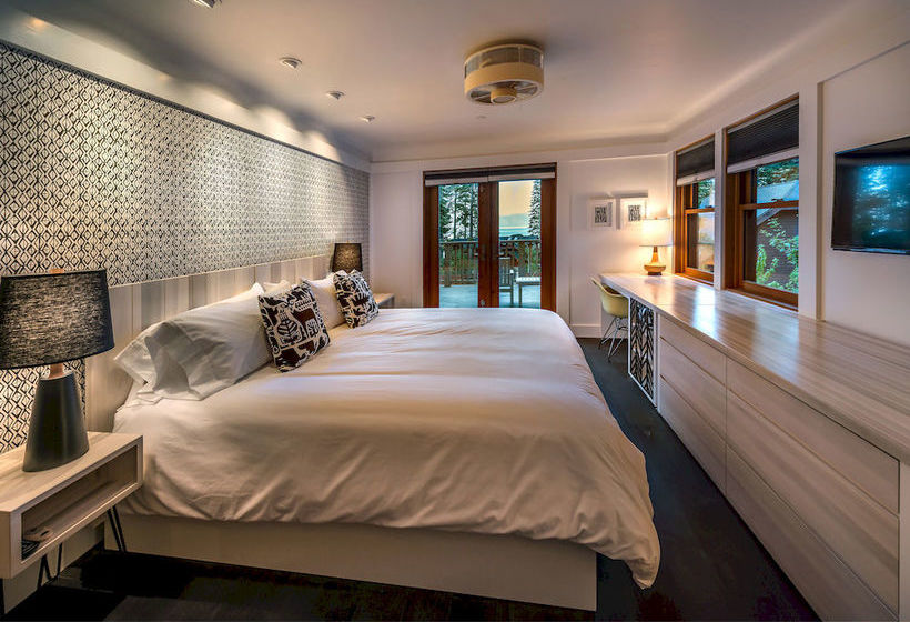 Cedar Crest Cottages