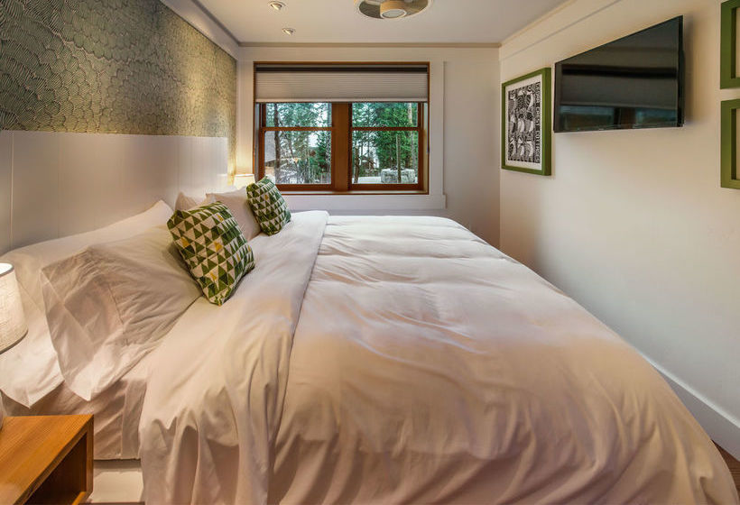 Cedar Crest Cottages