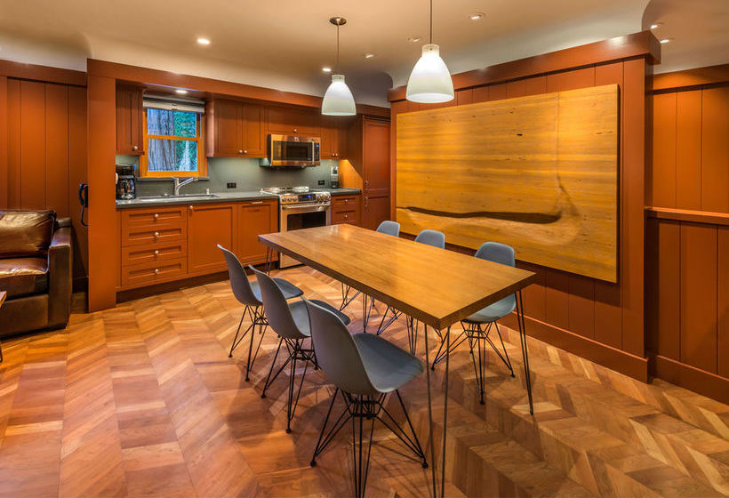 Cedar Crest Cottages