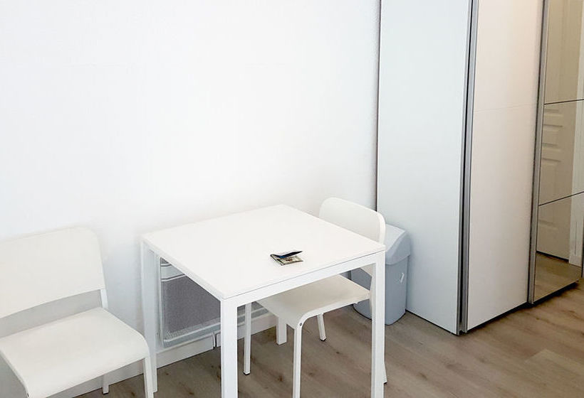 L Hacienda Centre Ville Le Mans