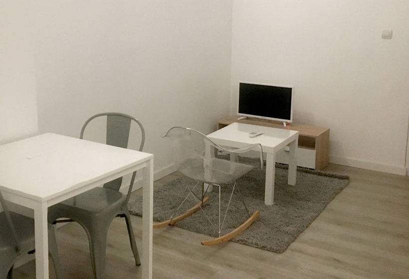 L Hacienda Centre Ville Le Mans