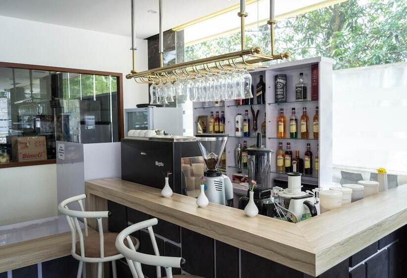 D Grande Hotel Batam