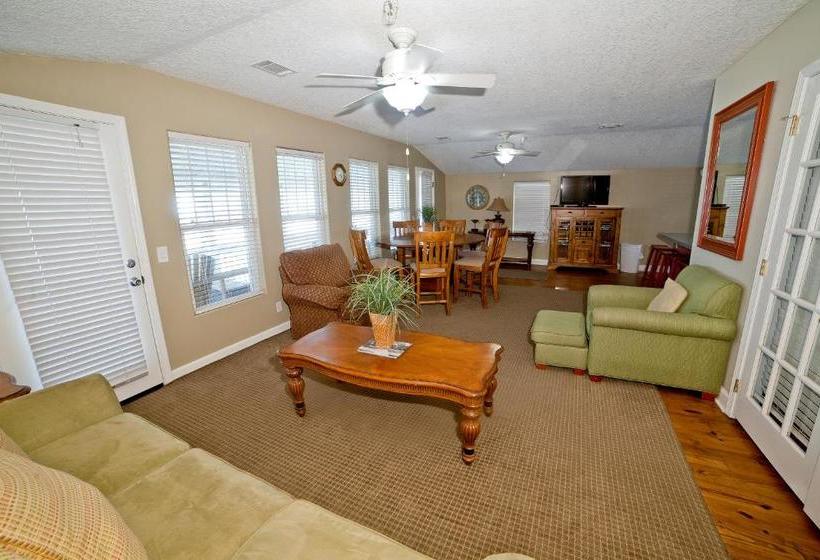 Desoto Beach Terraces