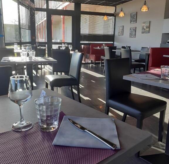 Fasthotel Montmarault