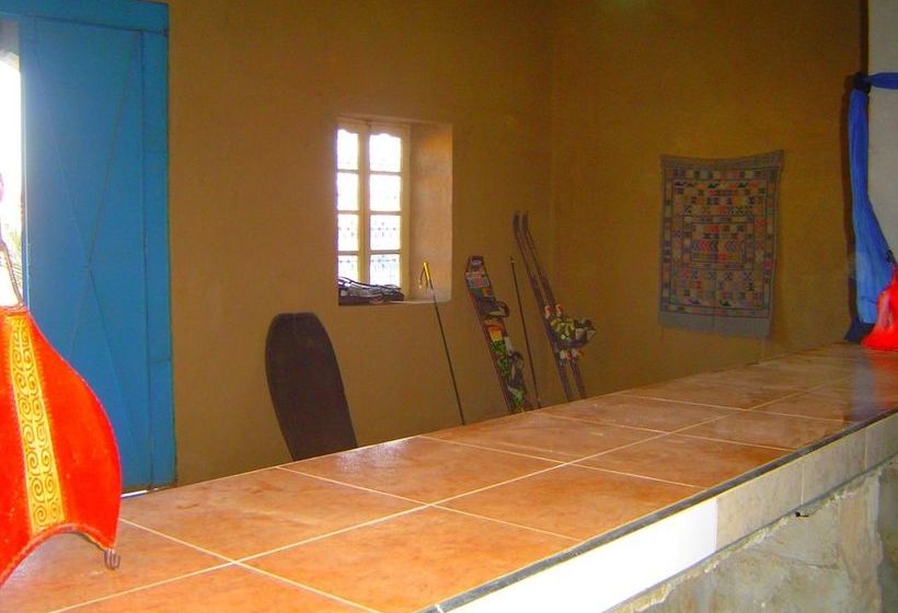 簡易ホテル Auberge Africa